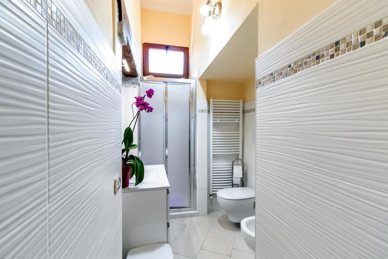 Il Giardino Degli Ulivi Bed & Breakfast Santa Maria Coghinas Exterior photo